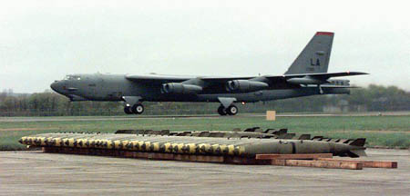 美國(guó)空軍開展更新B-52轟炸機(jī)雷達(dá)研究(附圖)