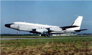 美國(guó)空軍升級(jí)RC-135偵察機(jī)導(dǎo)航系統(tǒng)(附圖)