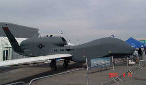 沃特公司為美空軍全球鷹研制增強型機翼(附圖)