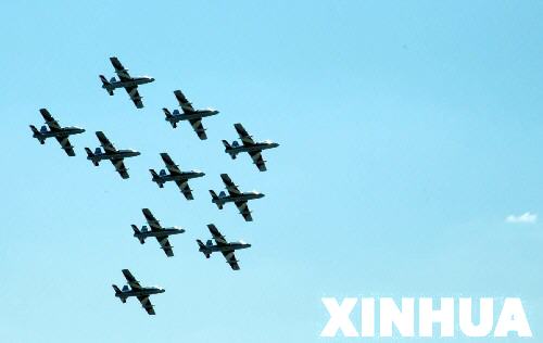綜述:俄第七屆國際航空航天展亮點多(附圖)