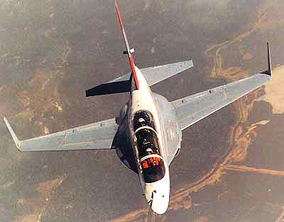 M-346高級教練機(jī)軟件升級后將進(jìn)行飛行試驗(yàn)(組圖)