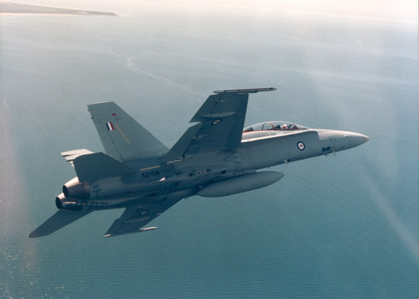 澳大利亞為F/A-18戰(zhàn)機(jī)裝備隱身空地導(dǎo)彈(圖)