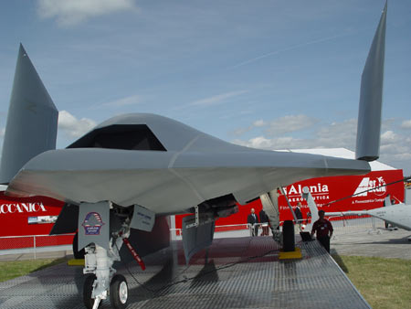 美國空軍未來仍可能與海軍聯(lián)合研制UCAV(圖)