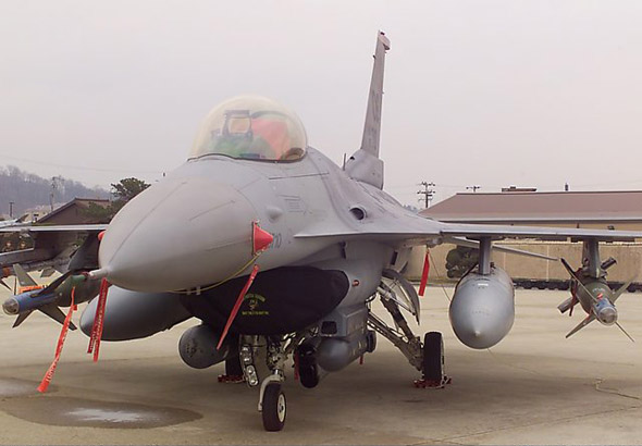 美空軍升級(jí)第40/42批次F-16C/D戰(zhàn)機(jī)(附圖)
