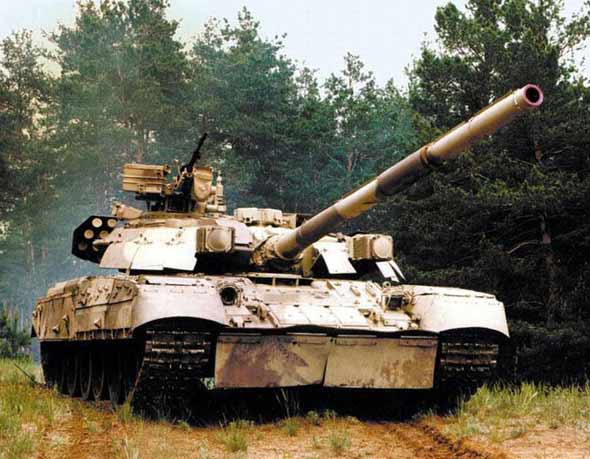 圖文：俄軍現(xiàn)役最新型的T-90C主戰(zhàn)坦克