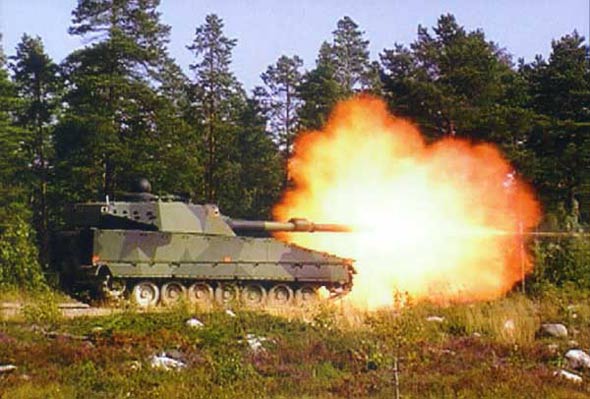 瑞典推出改進型CV90120-T輕型坦克(附圖)