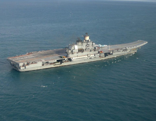 俄羅斯將建設(shè)用于造航空母艦的干船塢(圖)