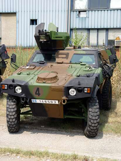 法軍將升級駐阿富汗部隊VBL偵察車(圖)