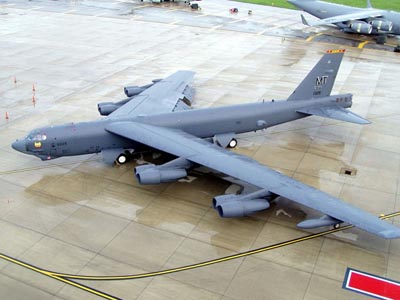 美國空軍B-52轟炸機將裝備新式武器(圖)