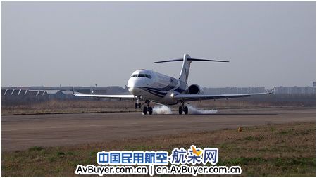 航采網(wǎng)：中國商飛ARJ21-700支線飛機(jī)進(jìn)行第二次試飛